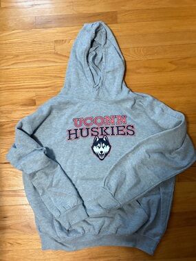 UCONN Huskies Gray Hoodie with Mascot